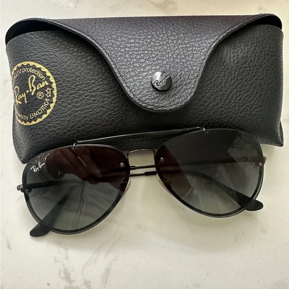Ray-Ban | Accessories | Rayban Classic Black Aviator  display picture 2